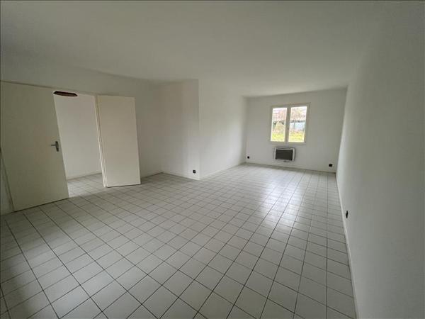 Maison à louer |  CASTELNAU D ESTRETEFONDS |  5 pièces | 88 m²