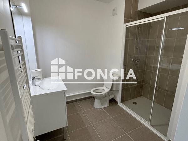 Location Appartement 2 pièces 42.52 m² - RESIDENCE CLOS CHARLOTTE La Roche Sur Yon 85000