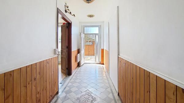 A VENDRE - Belle maison Toulousaine divisée en deux appartements