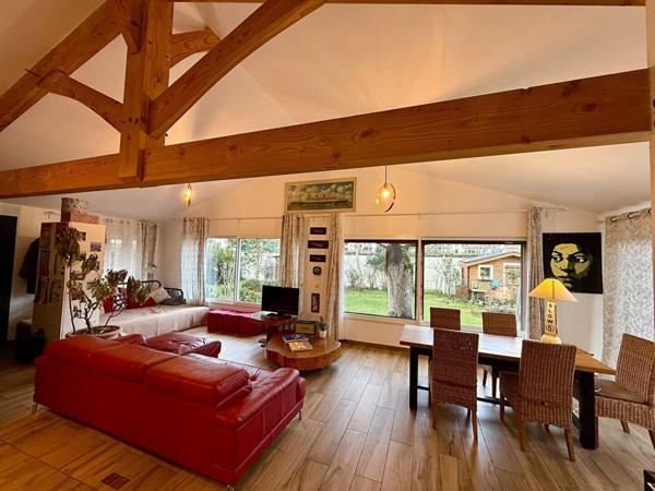 Maison avec 2 studios indépendants