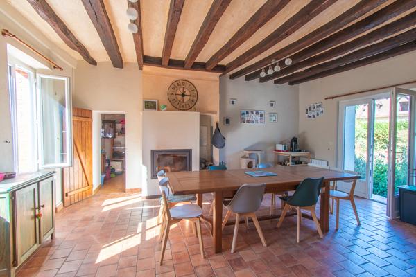 Maison Vignoux Sur Barangeon 5 pièce(s) 129 m2