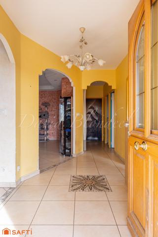 Villa 150m2 - Piscine - Parc 5500m2