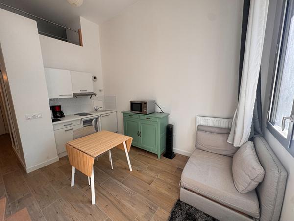 EXCLUSIF - Grand studio DUPLEX (chambre en mezzanine)