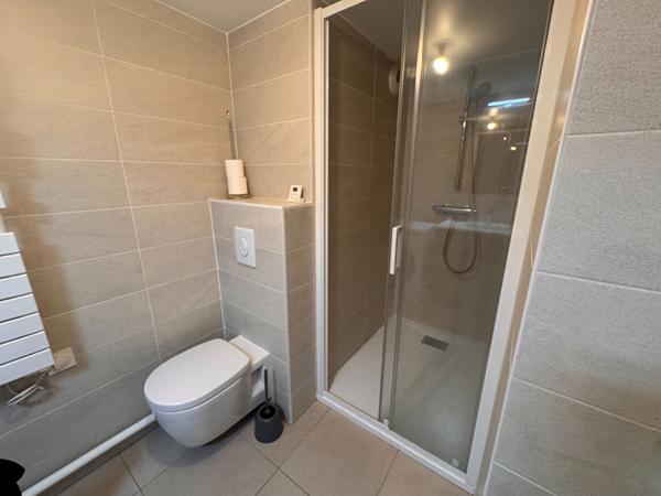 EXCLUSIF - Grand studio DUPLEX (chambre en mezzanine)