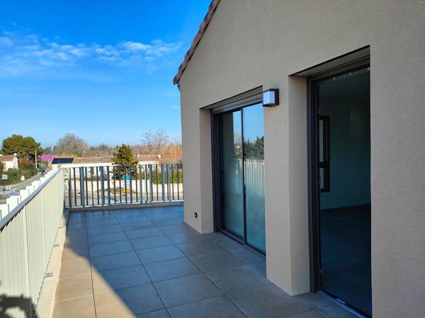APPARTEMENT T4 91,63M² VIGNIERES AVEC TERRASSE ET PARKING