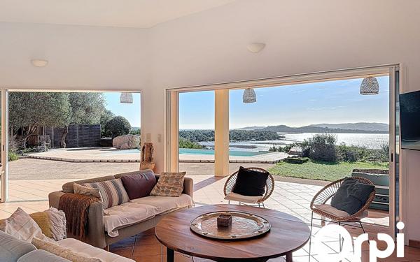 Maison à vendre    5 pièces •  Porto-Vecchio