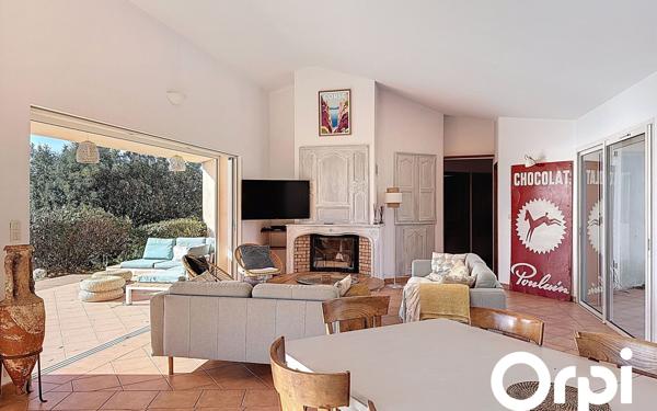 Maison à vendre    5 pièces •  Porto-Vecchio