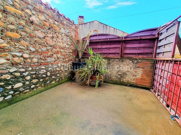  Maison T5 en 2 faces + grange de 60m2 au sol