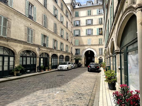 PASSAGE DELANOS