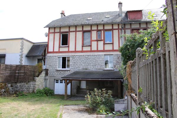 Maison bourgeoise RIOM-ES-MONTAGNES Riom es Montagnes (15400)