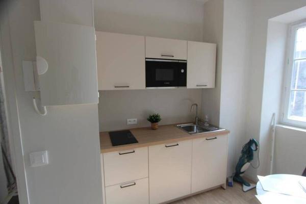 Appartement 1 pièce - 44000 Nantes -  VIARME
