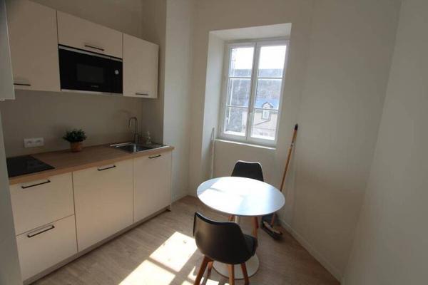 Appartement 1 pièce - 44000 Nantes -  VIARME