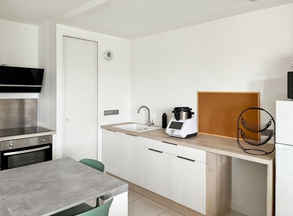Apppartement T2 + PARKING COUVERT - RESIDENCE DE STANDING