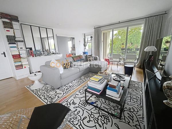 Vente
                Appartement103 m² - 3 Pièces -
                    MONTARGIS (45200)