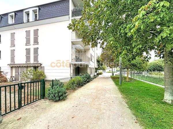 Vente
                Appartement103 m² - 3 Pièces -
                    MONTARGIS (45200)