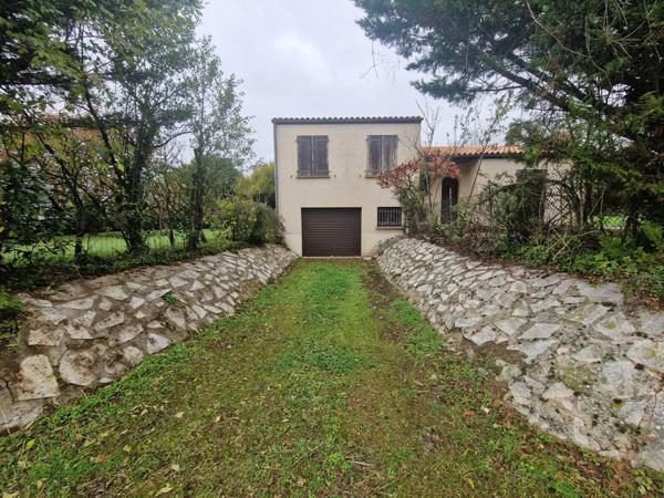 Maison à vendre 4 pièces proche de LA DEVISE (17)