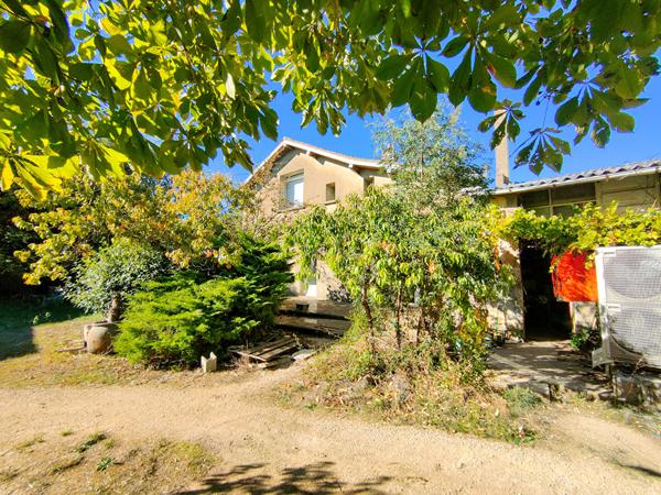 86170 CHERVES Maison Cherves 5 pièce(s) 110.60 m2