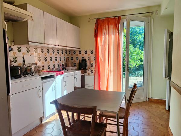 86170 CHERVES Maison Cherves 5 pièce(s) 110.60 m2