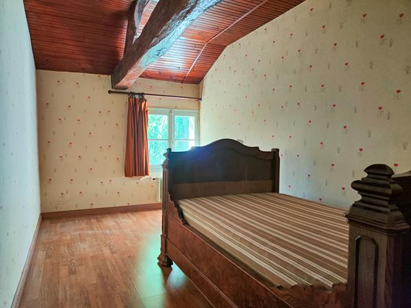 86170 CHERVES Maison Cherves 5 pièce(s) 110.60 m2