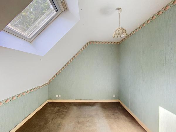 Maison Montreuil Juigne 6 pièces 133 m2