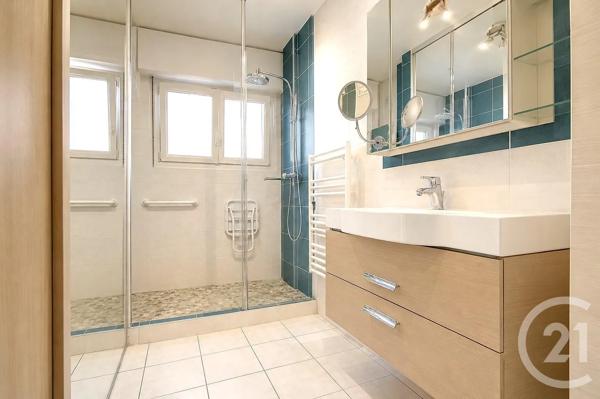 Appartement à vendre  3 pièces - 81,22 m 2   ERSTEIN  - 67