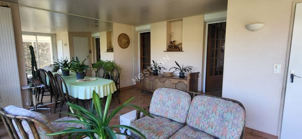 NANTES Nord : En vente, Maison familiale 168 m², sur parcelle 1500 m², 5 chambres, proche commodités.