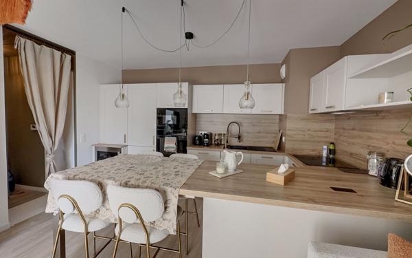 Appartement à vendre    3 pièces • 59,06 m2 Caen