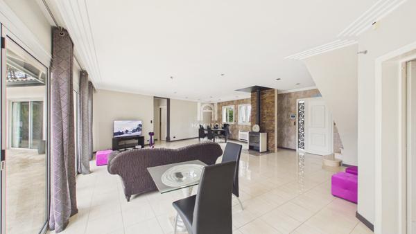 Hamilton l'Immobilier de prestige et propriétés singulières. Sanguinet