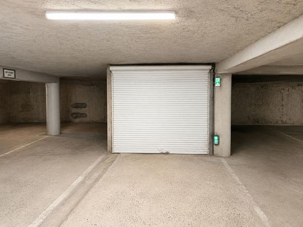 Appartement 3 pièces avec garage et cave en centre ville