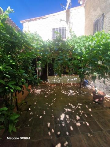 MAISON DE VILLE T3 AVEC TERRASSE ATELIER CAVE