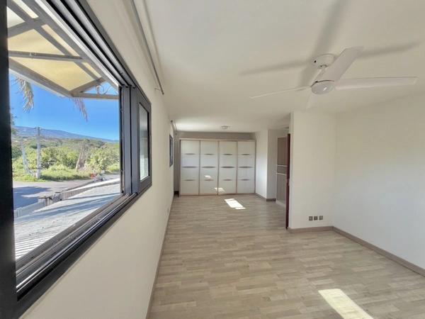 À VENDRE – Villa T4 à Ravine des Cabris – Saint-Pierre 97410