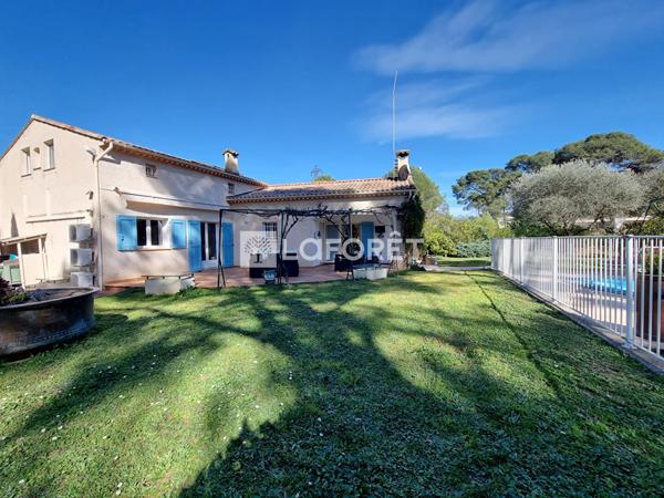 Achat maison Mougins - 9 pièce(s) - 238 m² - 895 000 €