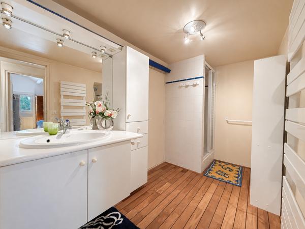 Superbe Villa 4 chambres quartier du Betey