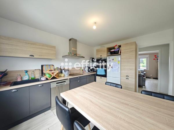 Maison
         6 pièces
        - 140 m² Exclusivité 250 000 € *