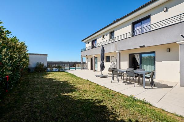 Maison à la vente rue Colette
