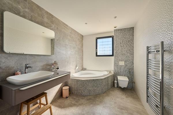 Maison à la vente rue Colette