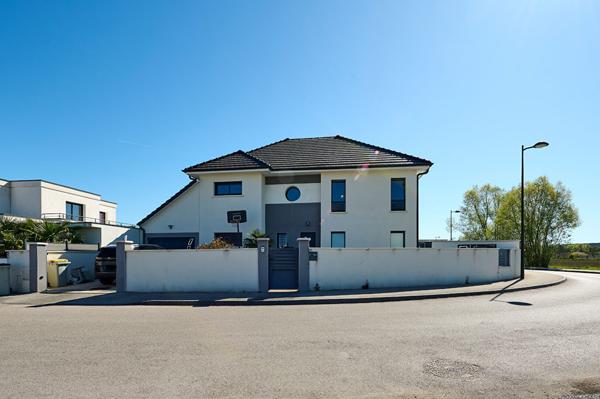 Maison à la vente rue Colette