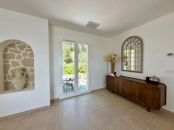 Villa individuelle – Vue panoramique – 5 Chambres – Piscine – Double Garage – T2 indépendant - 83300 Draguignan - Réf 87101102