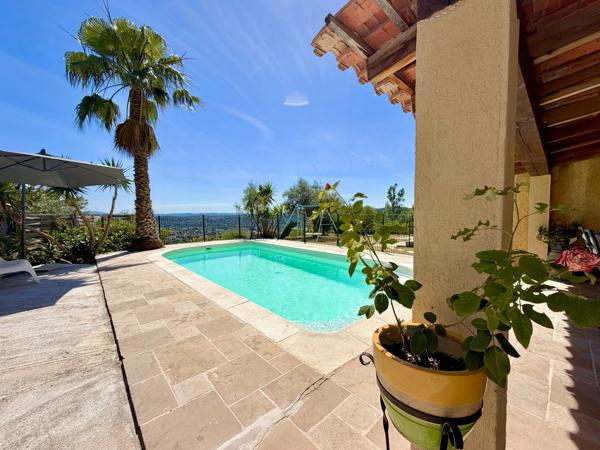 Villa individuelle – Vue panoramique – 5 Chambres – Piscine – Double Garage – T2 indépendant - 83300 Draguignan - Réf 87101102