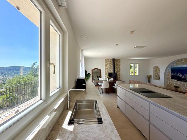 Villa individuelle – Vue panoramique – 5 Chambres – Piscine – Double Garage – T2 indépendant - 83300 Draguignan - Réf 87101102