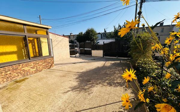 Maison à vendre    4 pièces • 80,30 m2 Bondy