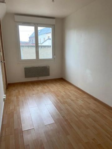 Appartement à louer 2 pièces 33.24m² Dieppe (76370)