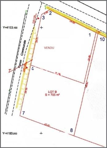 Terrain constructible au calme