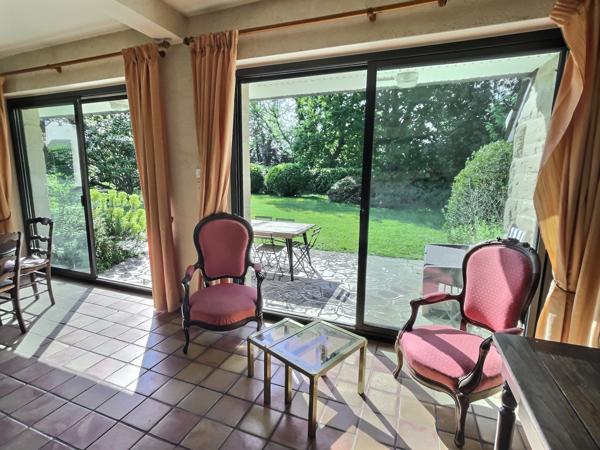 Fouesnant (29170) Belle propriété à deux pas des plages, composée d’une maison principale de 150 m² et d’une maisonnette de 40 m