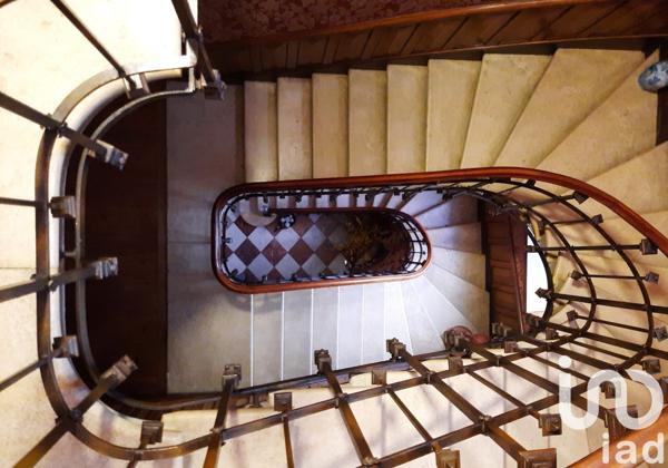 Demeure 12 pièces de 397 m² à Jarnac (16200)