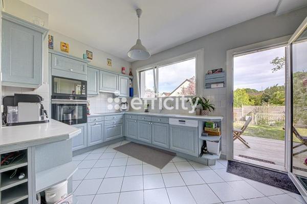 Maison 7 pièces - 354 m²