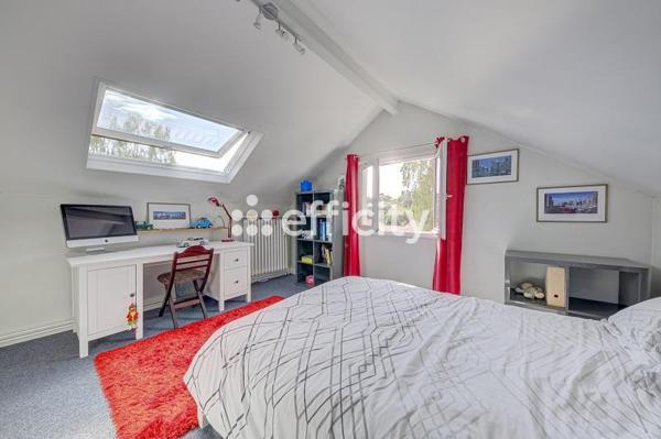 Maison 7 pièces - 354 m²