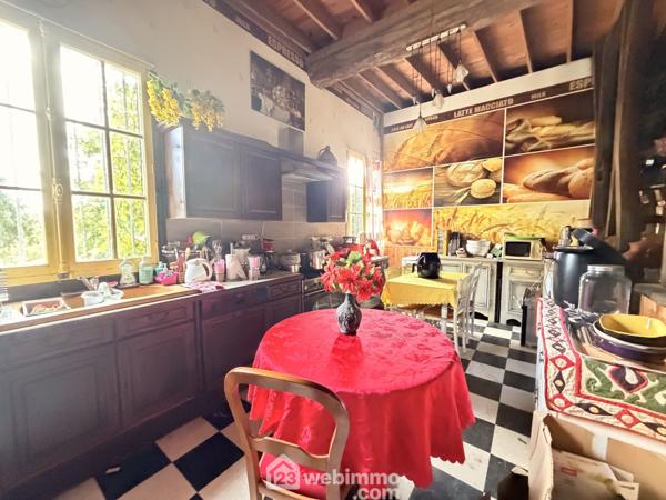 Maison 285 m² à Montbavin 02000