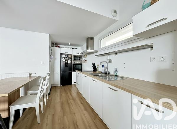 Appartement à vendre 4 pièces 76,04 m² Saint-Jacques-de-la-Lande
