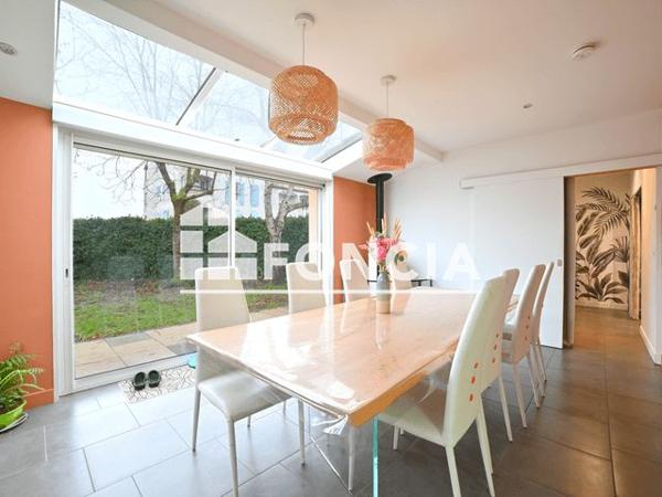 À vendre Maison 7 pièces 162 m² - Poitiers 86000